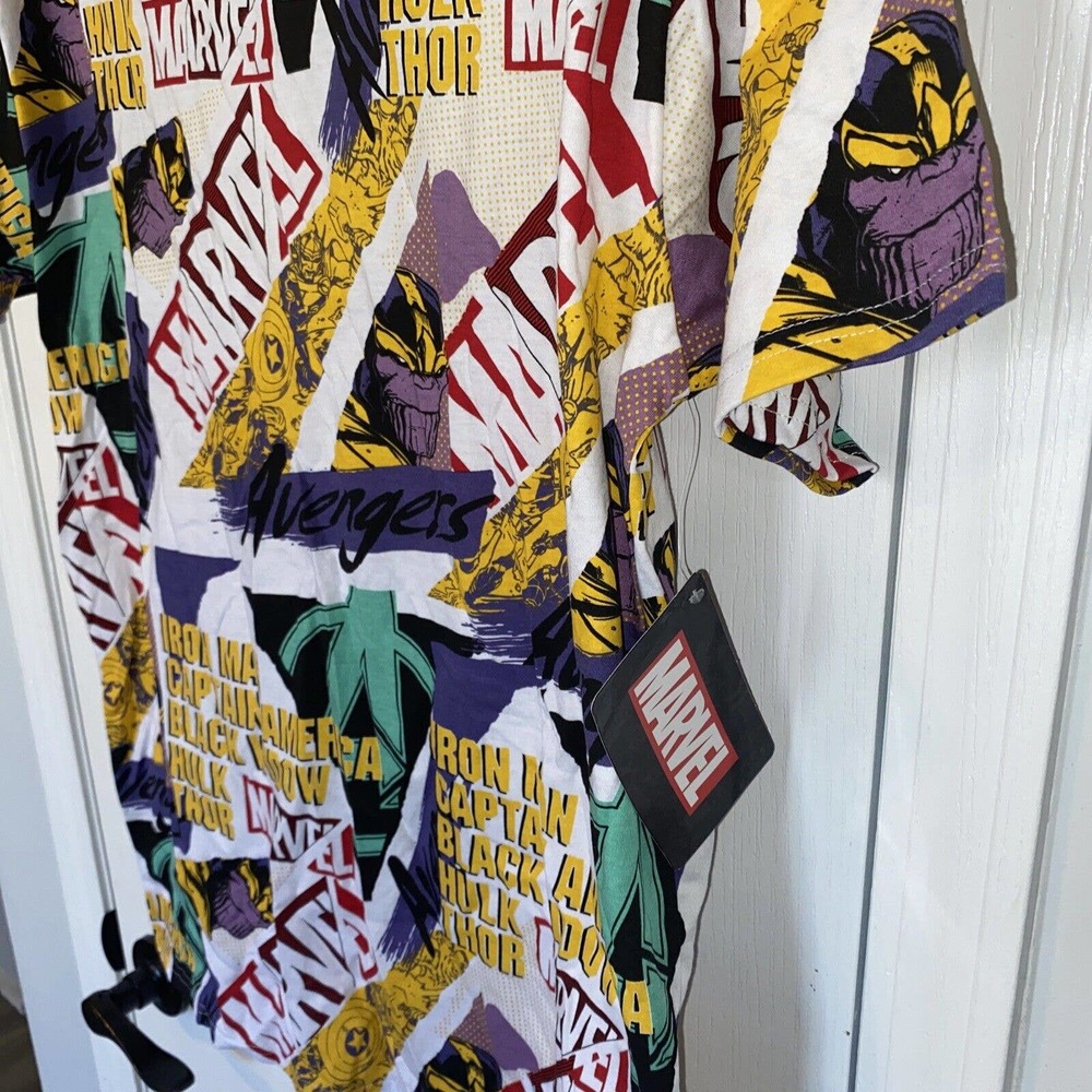 NWT Marvel Advengers Thanos T Shirt New Men's SZ L All Over Print HTF - Picture 2 of 6